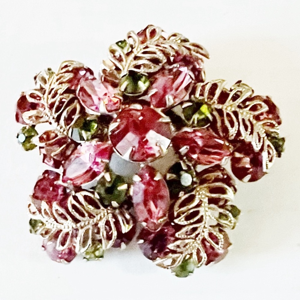 1950 Vintage Pink and Green Gold Tone Metal Brooch crystal